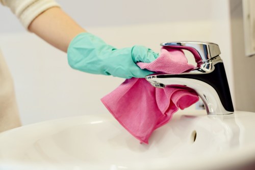 Carpet cleaning quote and pricing overview for Morden homes